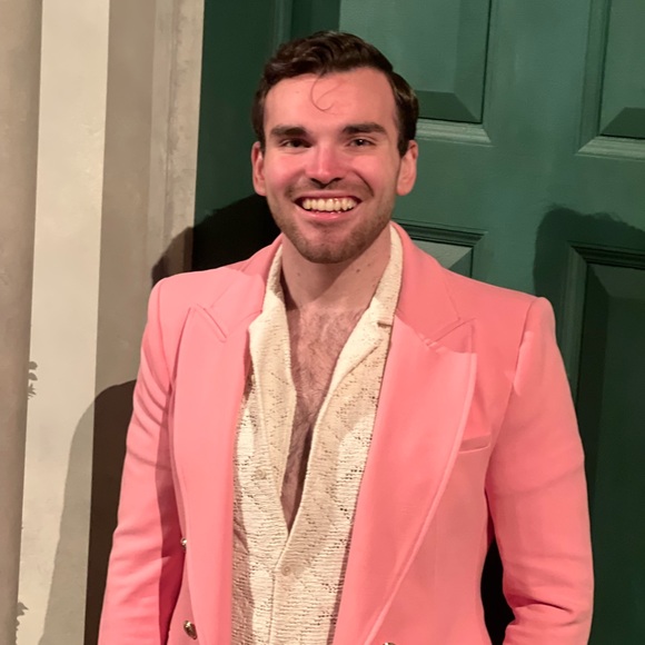 Meet your Posher, Matthew - Picture 3 of 6